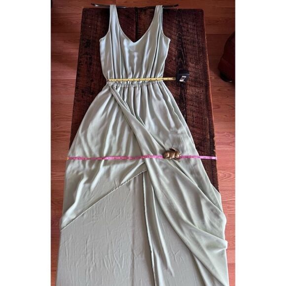 Show me Your Mumu Lined Sliver sage Kendall Maxi Size Small - Picture 9 of 13